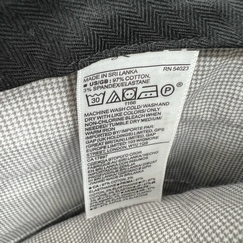 Banana Republic gray mini checkered slim fit trousers